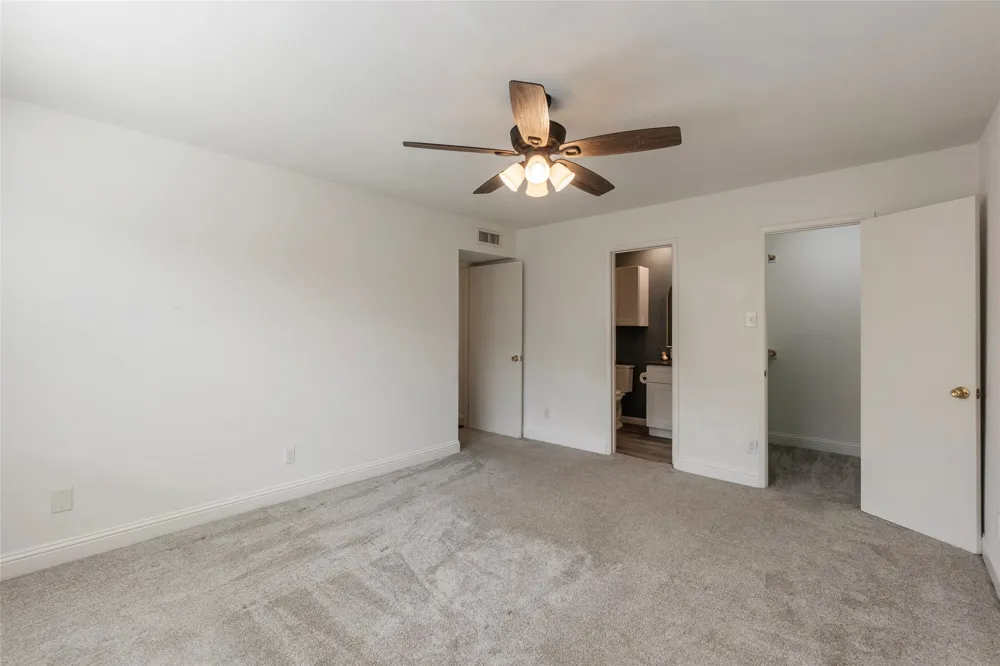 2004 White Ash Road Carrollton, TX 75007