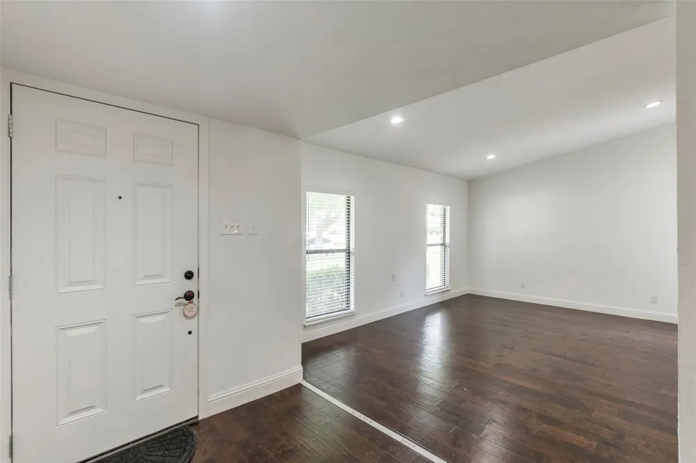 2004 White Ash Road Carrollton, TX 75007