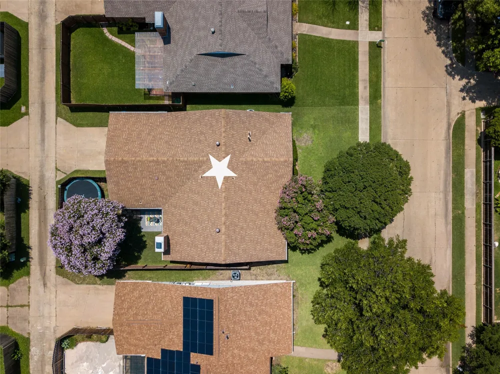 2004 White Ash Road Carrollton, TX 75007