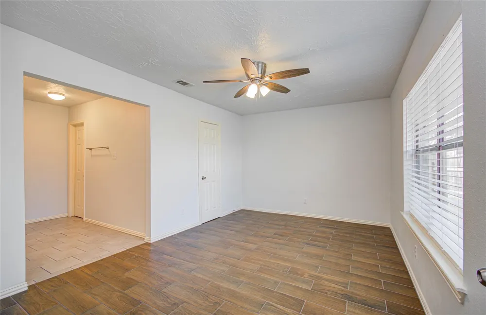 2702 Fir Crest Court Stafford, TX 77477
