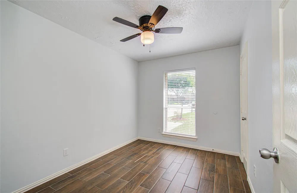 2702 Fir Crest Court Stafford, TX 77477