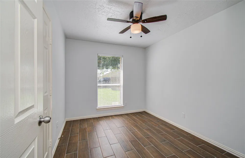 2702 Fir Crest Court Stafford, TX 77477