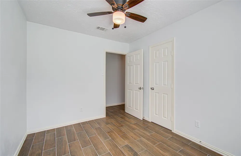 2702 Fir Crest Court Stafford, TX 77477