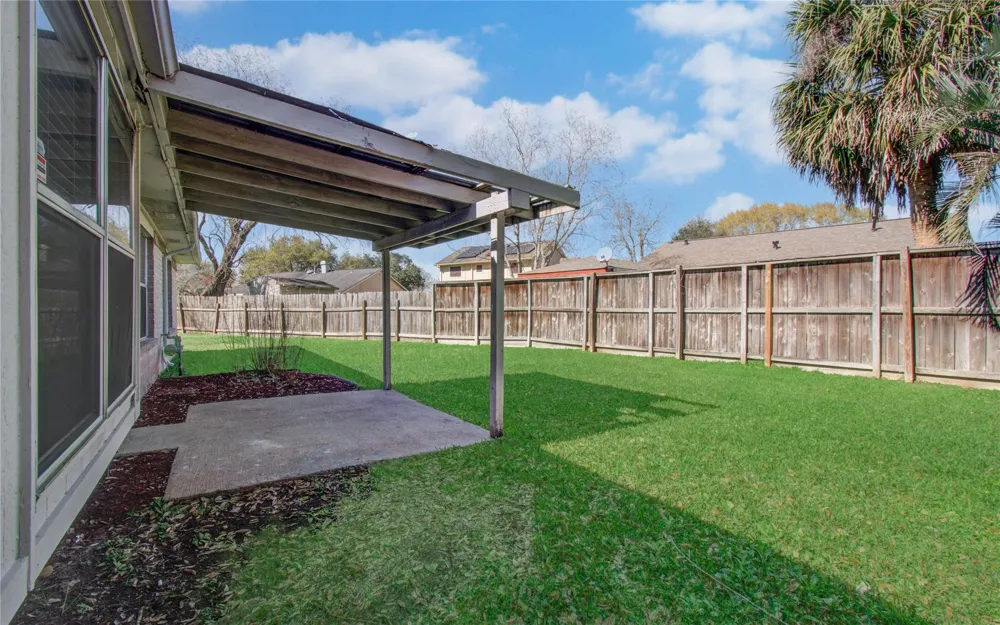 2702 Fir Crest Court Stafford, TX 77477