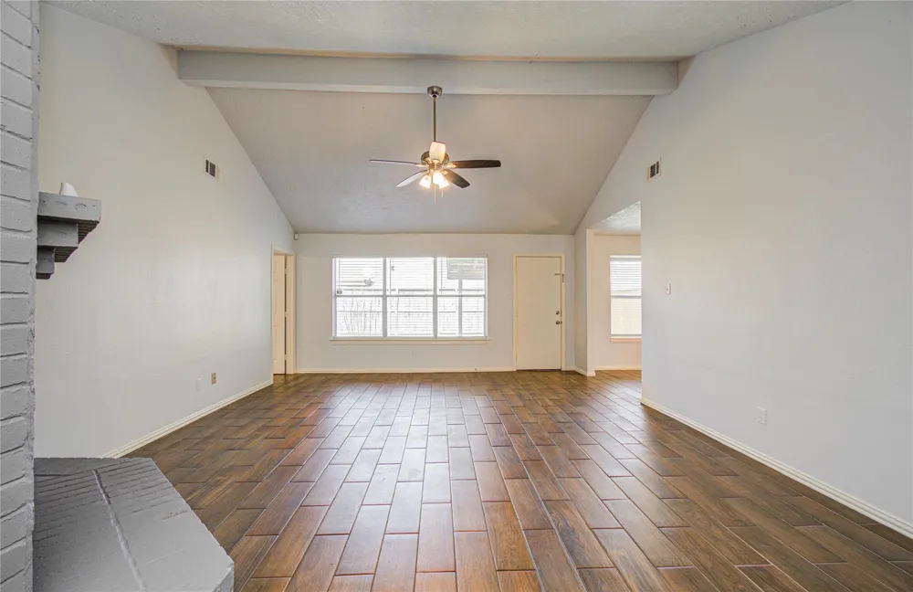 2702 Fir Crest Court Stafford, TX 77477
