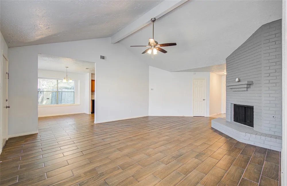 2702 Fir Crest Court Stafford, TX 77477