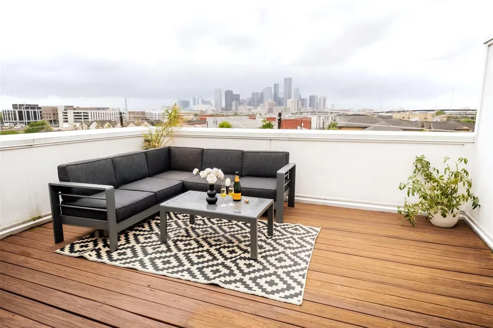 3203 Baron Street Houston, TX 77020
