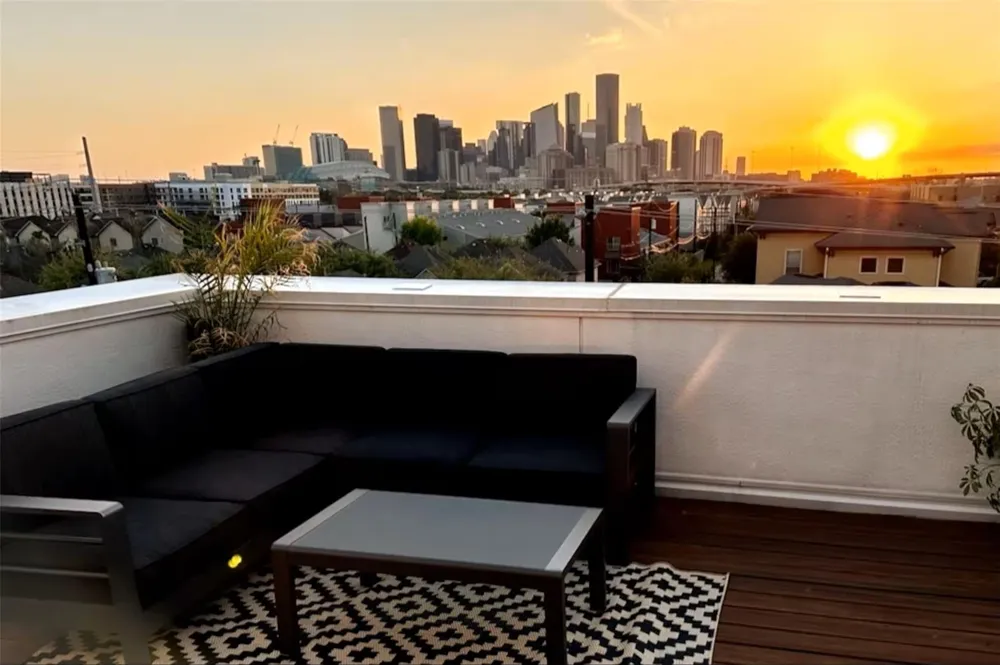 3203 Baron Street Houston, TX 77020