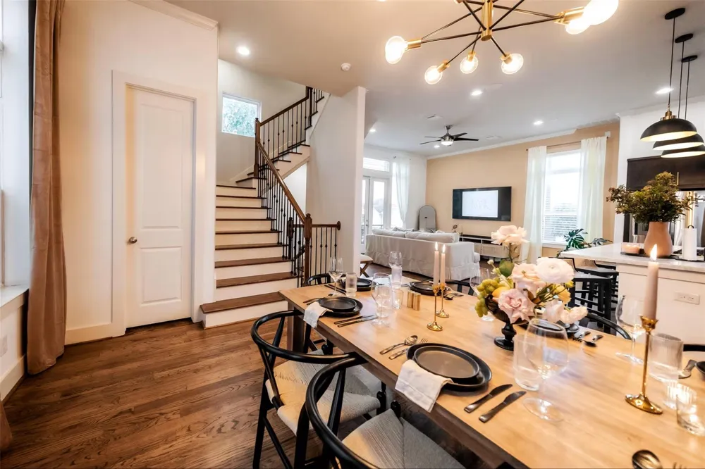 3203 Baron Street Houston, TX 77020