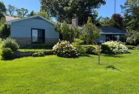 55895 Inn-D-Inn Drive