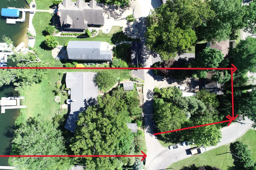 55895 Inn-D-Inn Drive Dowagiac, MI 49047