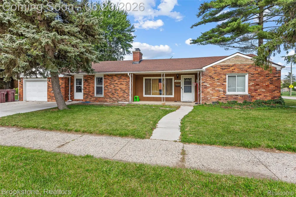25141 Burt Center Line City, MI 48015
