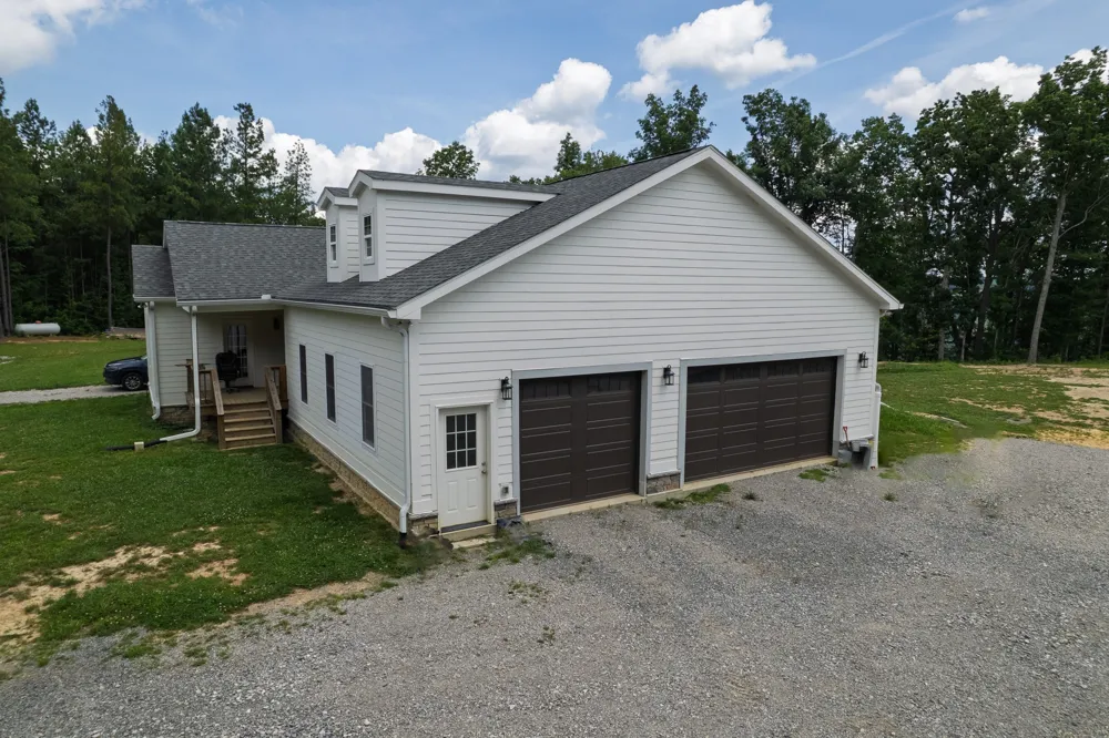 1313 Flat Rock Rd Jamestown, TN 38556