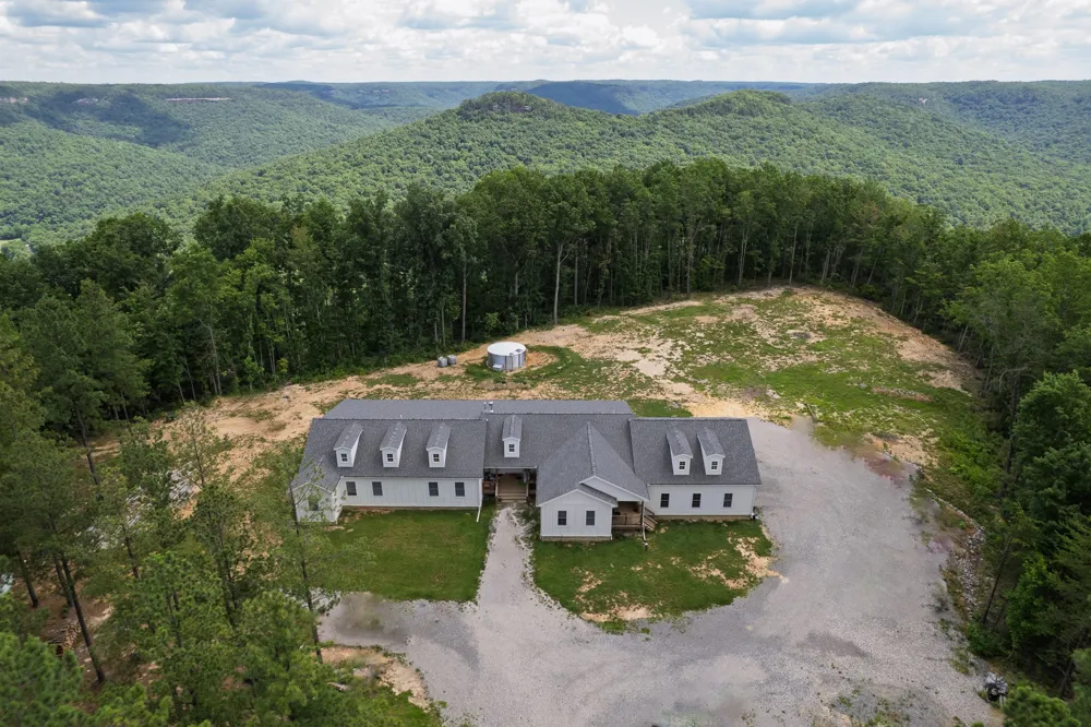 1313 Flat Rock Rd Jamestown, TN 38556