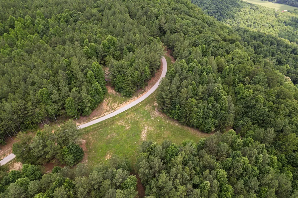 1313 Flat Rock Rd Jamestown, TN 38556
