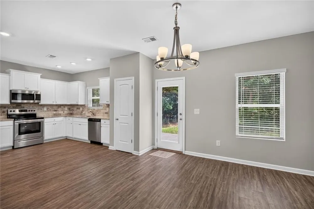 217 Stone Creek Court Temple, GA 30179