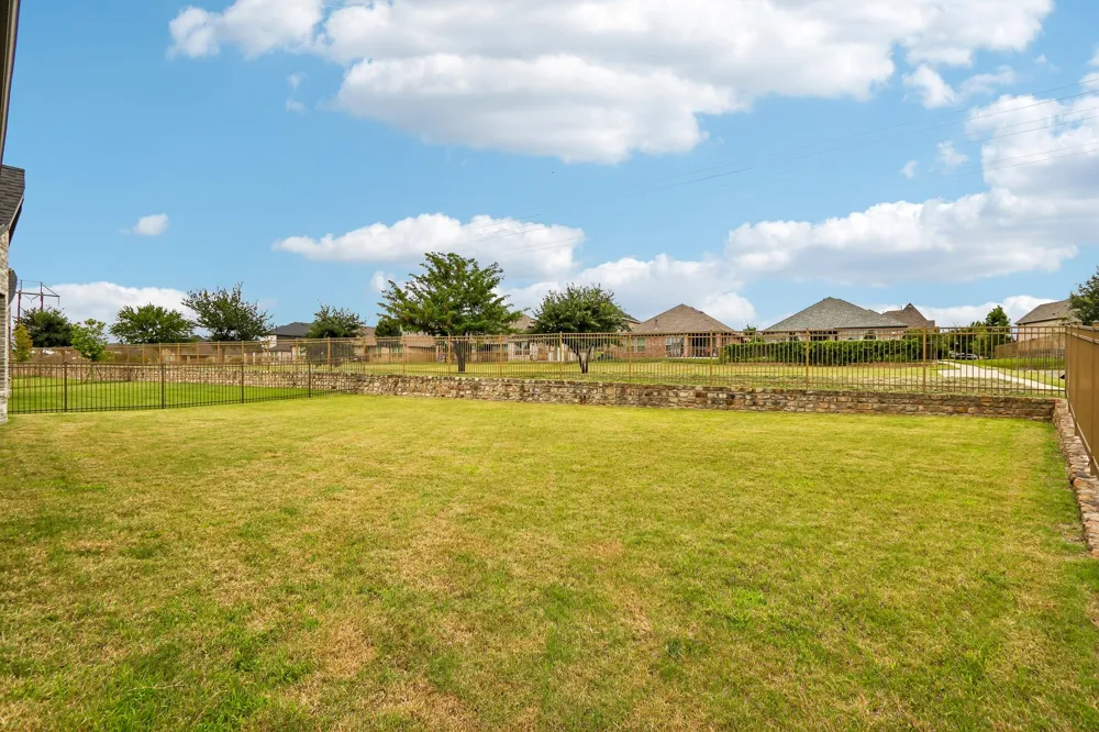9100 Prickly Pear Trail Argyle, TX 76226