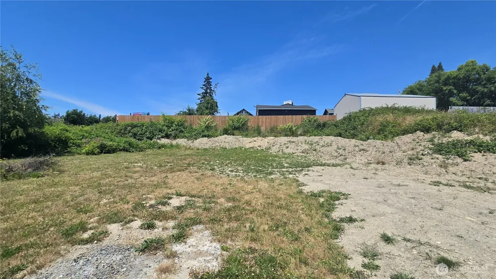416 Comet Street Milton, WA 98354