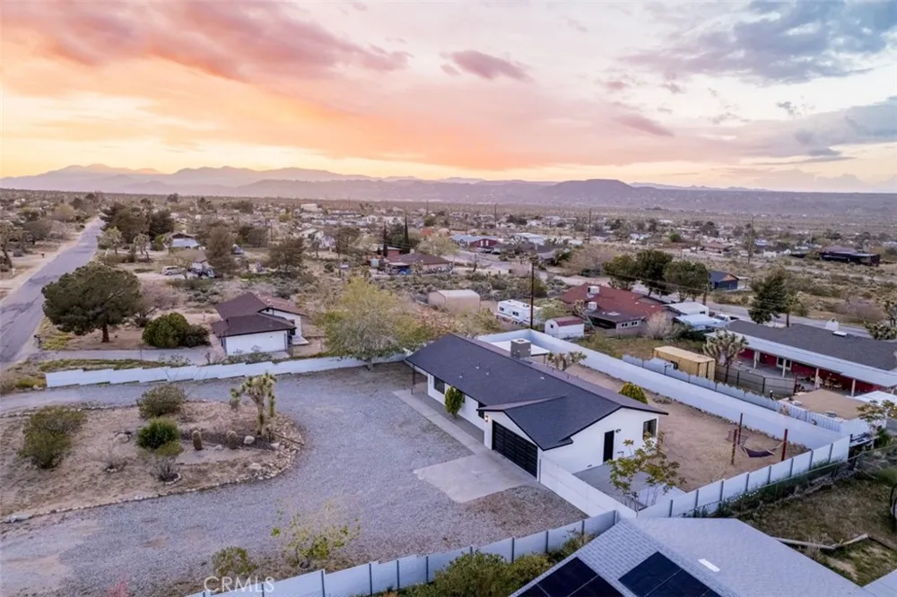 60468 Latham Trail Joshua Tree, CA 92252