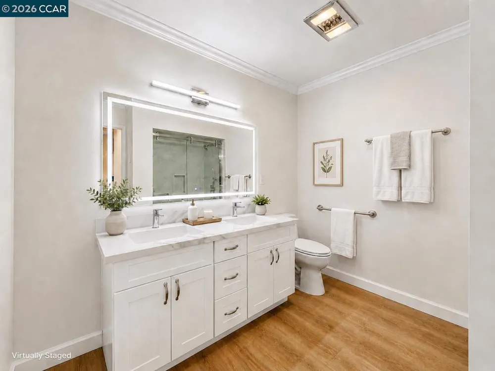 1208 Skycrest Drive #5 Walnut Creek, CA 94595