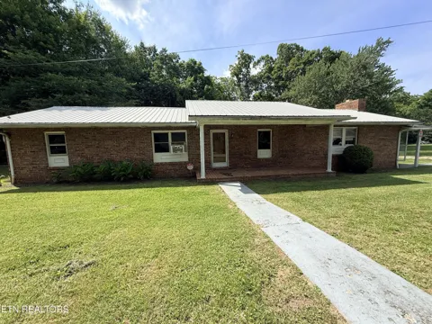 331 White Oak St