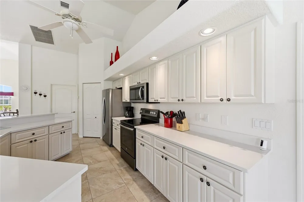 816 BOUNDARY BOULEVARD Rotonda West, FL 33947