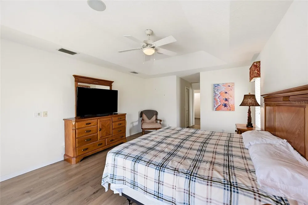 816 BOUNDARY BOULEVARD Rotonda West, FL 33947