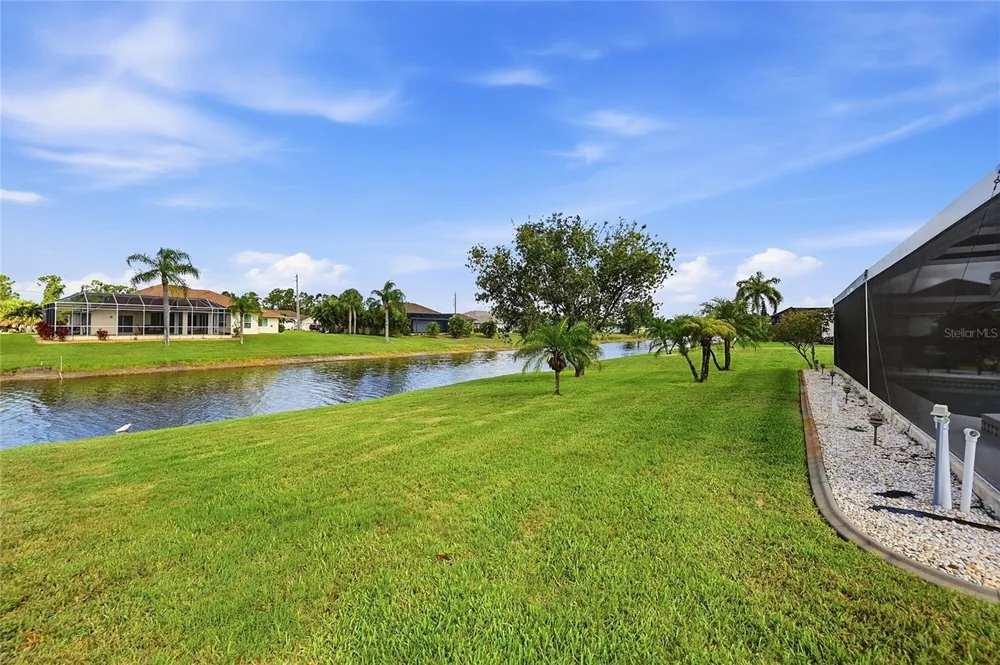 816 BOUNDARY BOULEVARD Rotonda West, FL 33947