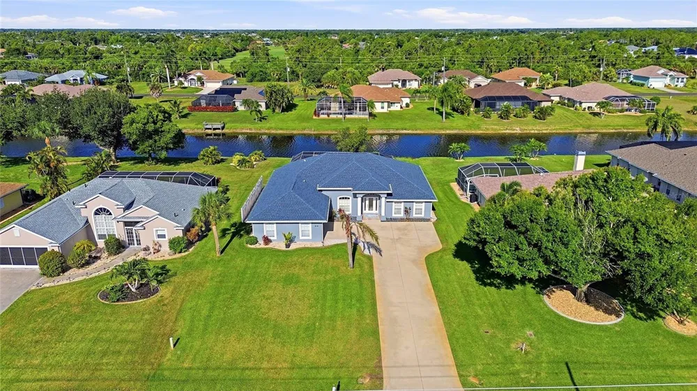 816 BOUNDARY BOULEVARD Rotonda West, FL 33947