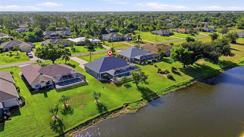816 BOUNDARY BOULEVARD Rotonda West, FL 33947