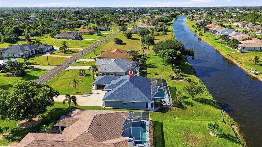 816 BOUNDARY BOULEVARD Rotonda West, FL 33947