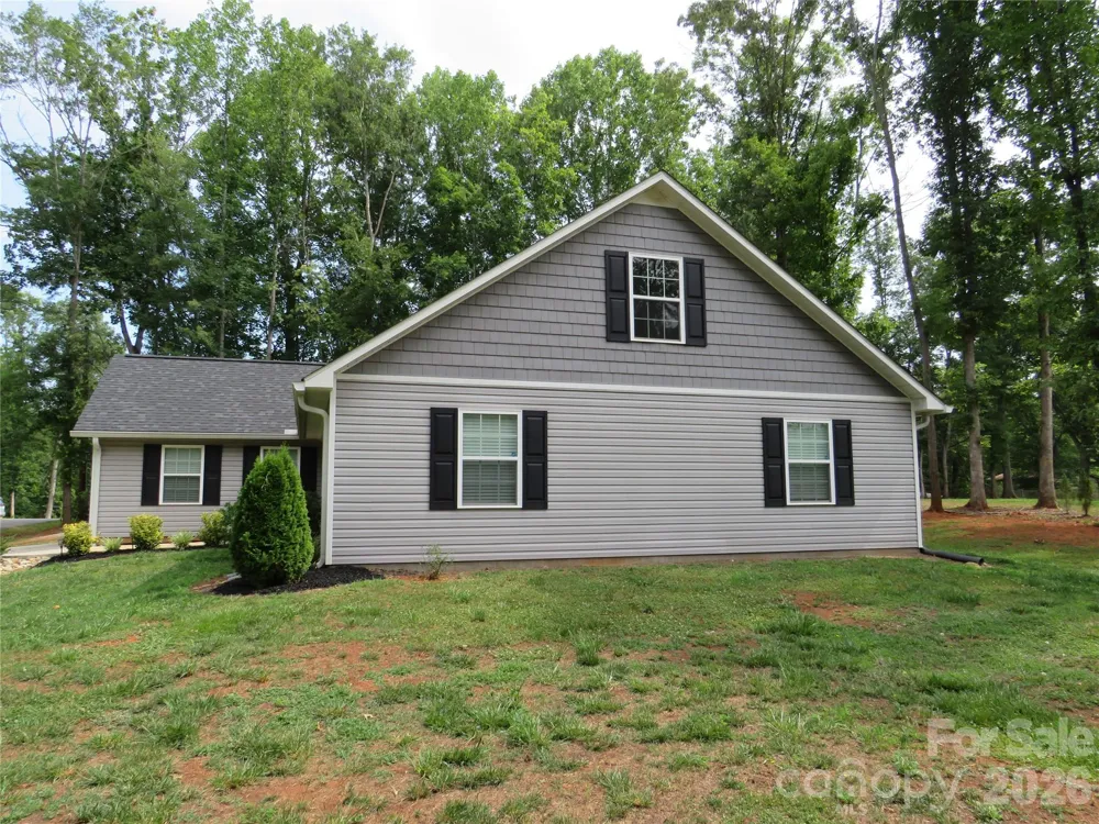 118 Tallyhoe Street Forest City, NC 28043