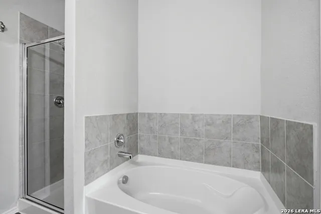 5403 Daniel Way St Hedwig, TX 78152
