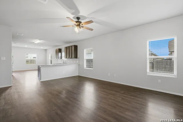 5403 Daniel Way St Hedwig, TX 78152