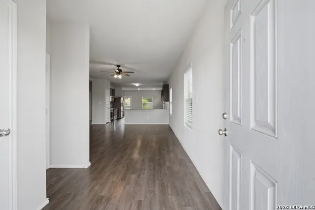 5403 Daniel Way St Hedwig, TX 78152
