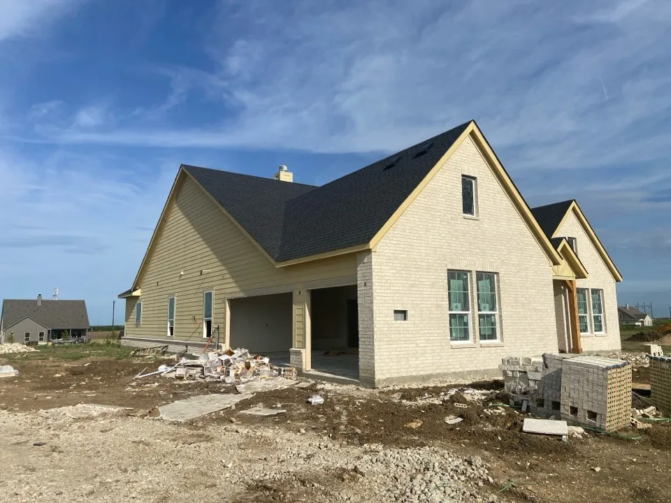 182 Sunny Side Road Valley View, TX 76272