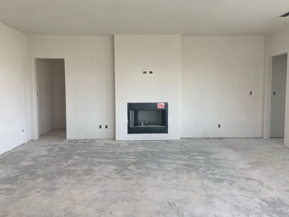 182 Sunny Side Road Valley View, TX 76272
