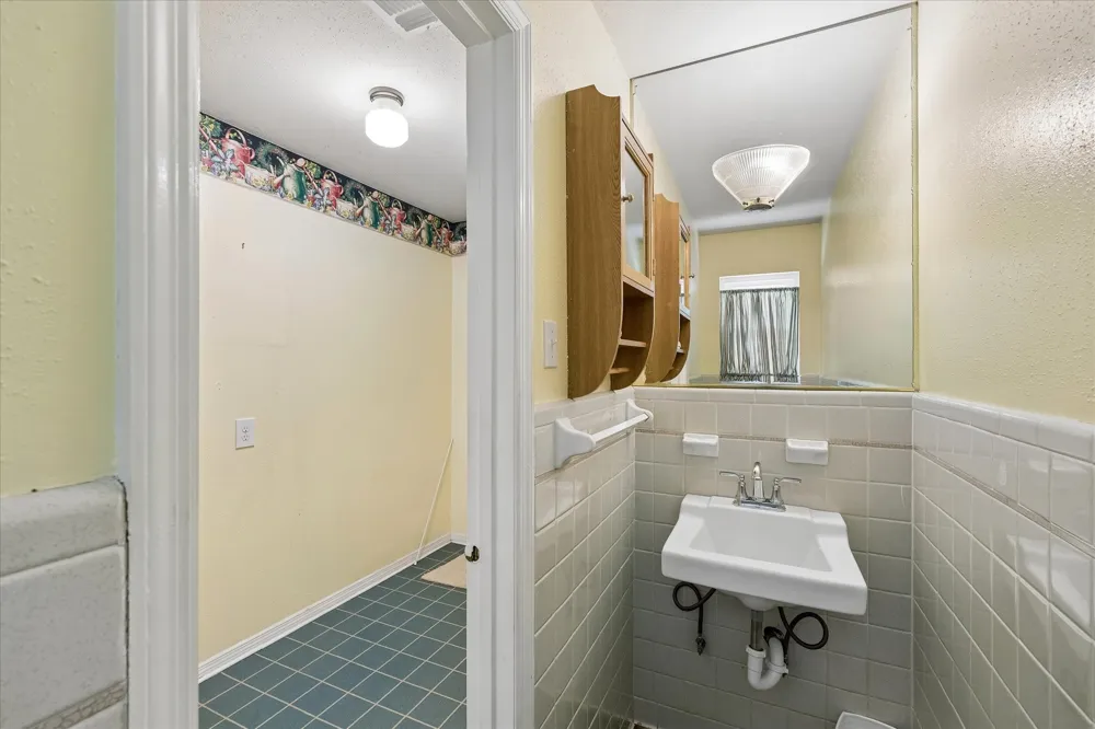 4204 Biscayne Drive Haltom City, TX 76117
