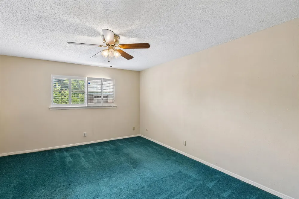 4204 Biscayne Drive Haltom City, TX 76117