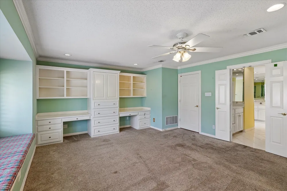 4204 Biscayne Drive Haltom City, TX 76117