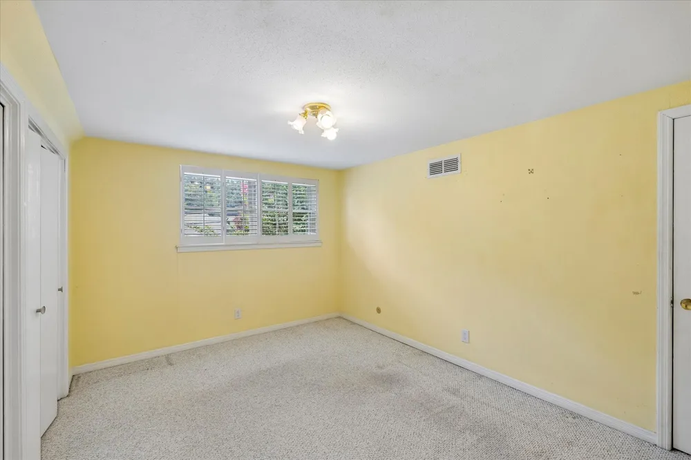 4204 Biscayne Drive Haltom City, TX 76117
