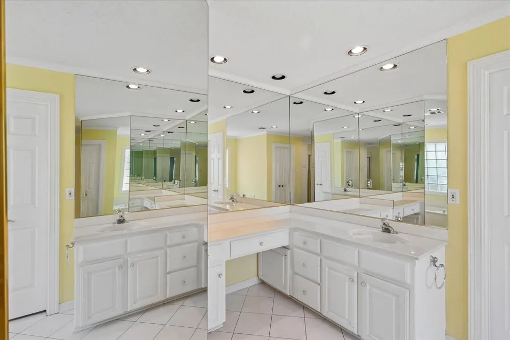 4204 Biscayne Drive Haltom City, TX 76117