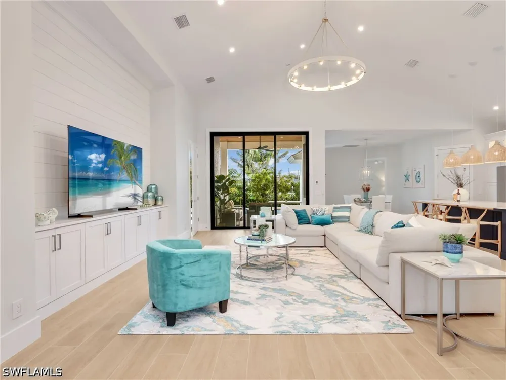 6th Avenue Marco Island, FL 34145