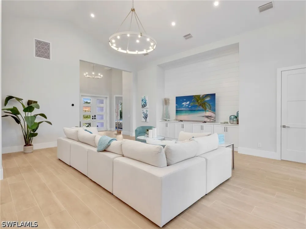 6th Avenue Marco Island, FL 34145