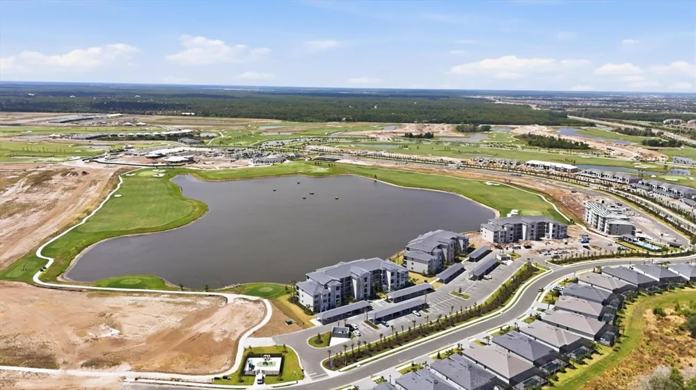 19140 SCALLOP LOOP #108 Lakewood Ranch, FL 34211