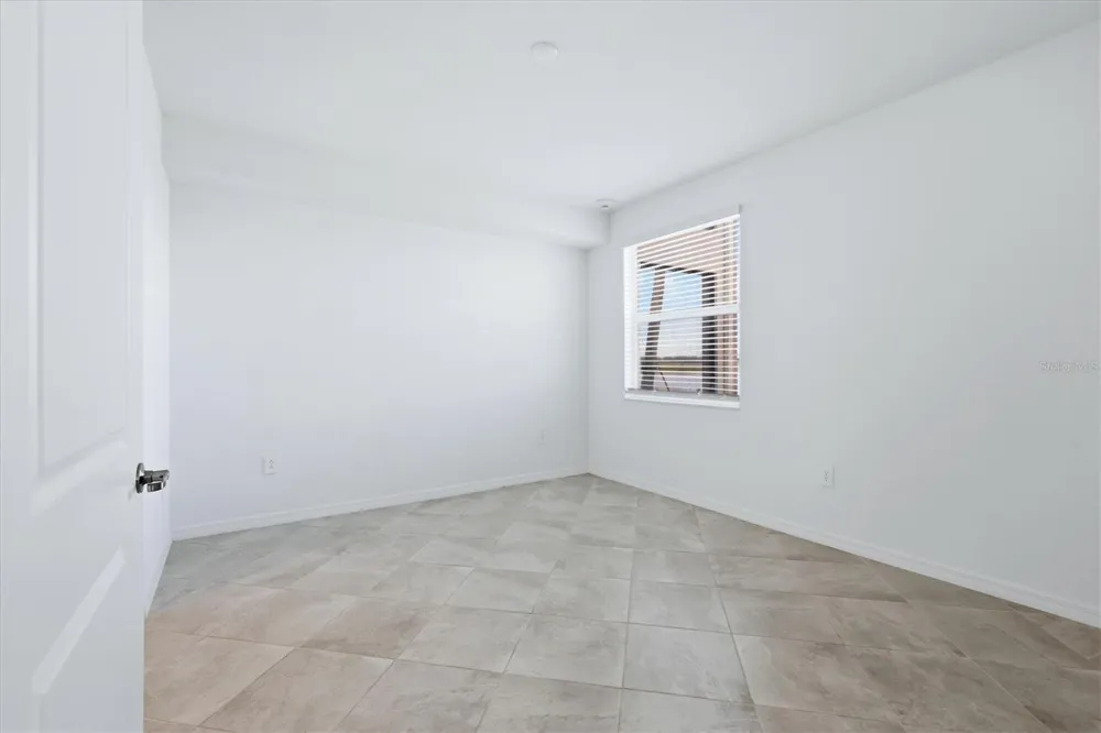 19140 SCALLOP LOOP #108 Lakewood Ranch, FL 34211