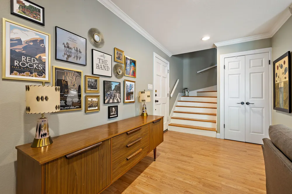2500 Steck Avenue #6 Austin, TX 78757