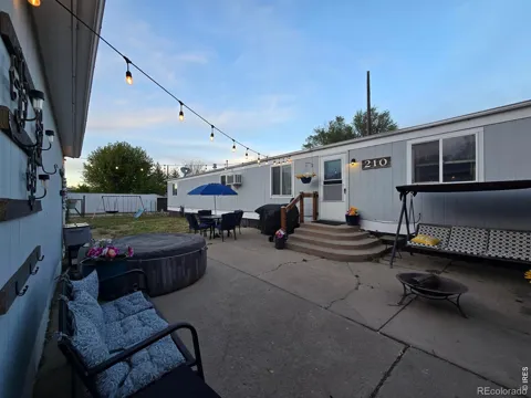 210 Oak Street