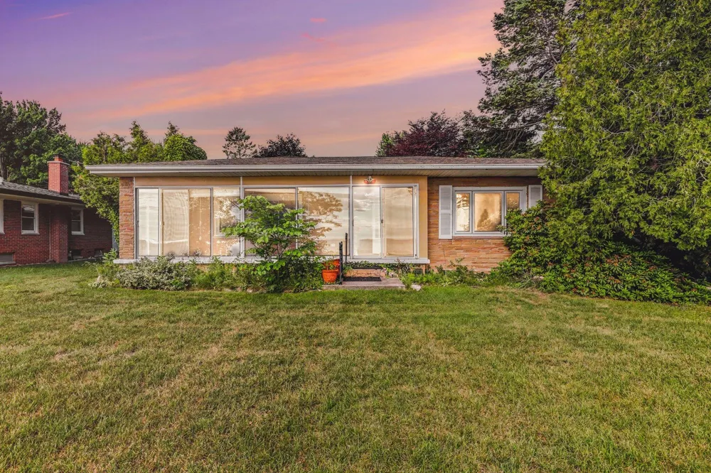 6458 Lakeshore Road Lakeport, MI 48059