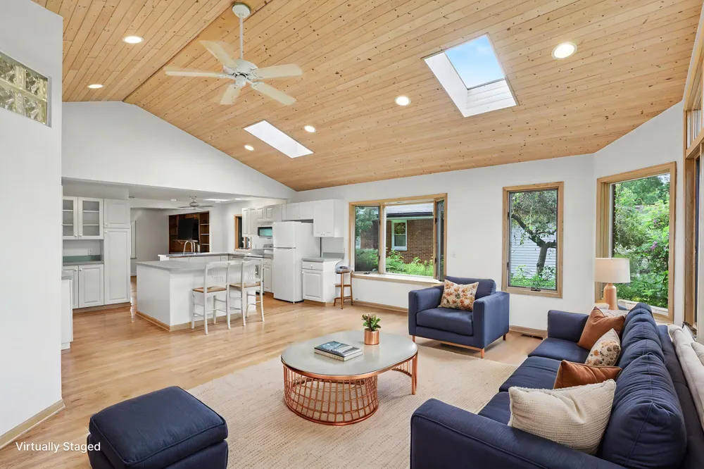 6458 Lakeshore Road Lakeport, MI 48059